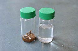 Fecal sludge before (left) and after HTO treatment (right).