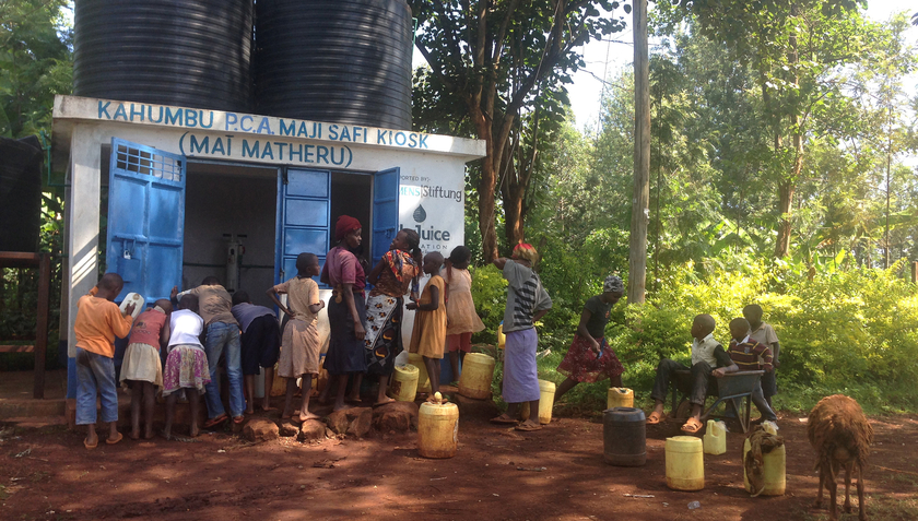 Rund ein Fünftel der Weltbevölkerung hat keinen Zugang zu sauberem Trinkwasser. Dennoch stossen Technologien zum Aufbereiten des Trinkwassers mancherorts auf Ablehnung. (Bild: Eawag, Nadja Contzen)