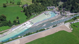 A calming basin reduces the negative ecological effects of hydropeaking in the Aare river near Innertkirchen. (Photo: Markus Zeh)