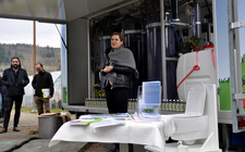 Silvia Steidle (FDP) Finance Director of the City of Biel at the Urine Express press conference nearby the first public grass tennis court in Switzerland. (Photo: Vuna)