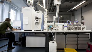 Modern mass spectrometer at Eawag (Photo: Raoul Schaffner, Eawag)