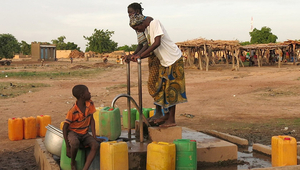 Weltweit beziehen 300 Millionen Menschen ihr Wasser aus Grundwasservorräten, die stark mit Arsen oder Fluorid belastet sind.