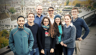 Research team around Max Maurer (SWW). The team published a very successful review paper, which helped to ensure that some team members received the mobility grants from the SNSF. Front from left to right (Omar, Sven, Lena, Mariane, Rachel) back (Philipp, Max, Matthew). 