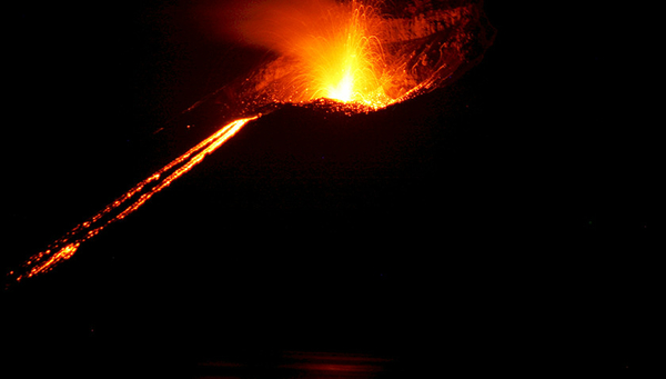 Volcanic eruption. Source: Pixabay.com