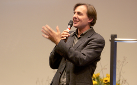 At the 2002 Info Day, Wehrli gave a presentation on “Alpine waters: fragile diversity under pressure” – a topic no less relevant 20 years later. (Photo: Eawag, Tom Kawara)