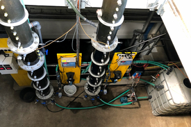 Pilotversuche zur GAK-Filtration auf der ARA Muri (Foto: Eawag) 