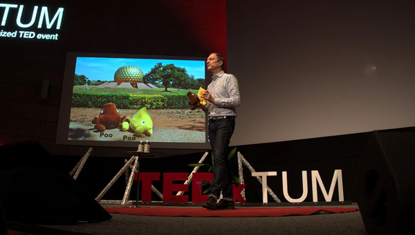 Christoph Lüthi bei seinem TedTalk in München (Quelle: TedX München)