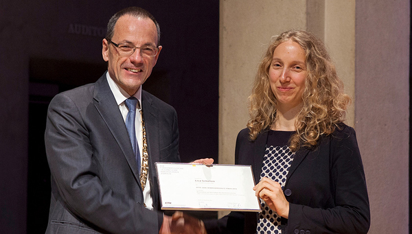 At the ETH Day 2014 Lisa Scholten was awarded the Otto Jaag Water Protection Prize for her dissertation. (Photo: ETH Zurich - Giulia Marthaler)