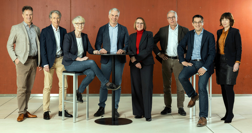 The new Directorate of Eawag (from left): Carsten Schubert, Deputy Director Christian Stamm, Tove Larsen, Director Martin Ackermann, Head of Operations Gabriele Mayer, Rik Eggen, Florian Altermatt and Lenny Winkel. (Photo: Eawag, Nicola Pitaro)