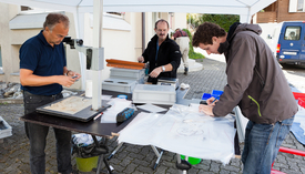 Specimens are measured, weighed, photographed and described as part of “Projet Lac” – the first systematic inventory of fish populations in Swiss lakes. (Photo: Eawag, Stefan Kubli) 