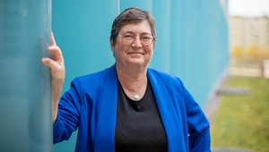 À propos de la photo de couverture: depuis 2007, la prof. dr Janet Hering a été directrice de l’Eawag et a laissé une empreinte durable à l’Institut suisse de recherche sur l’eau. (Photo: Eawag/Alessandro Della Bella)