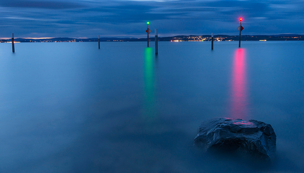 Tiefe Seen wie der Bodensee eignen sich in der Schweiz für eine nachhaltige Energienutzung (Foto: plainpicture/Westend61/Holger Spiering)