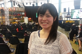 Abb. 2: Mizuho Kamei, japanische ETH-Studentin der pharmazeutischen Wissenschaften. (Foto: Martina Schürmann)