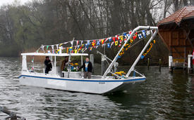 Nach der Forch, die heute als Spielschiff bei der Eawag-Empa-Kinderkrippe steht, wurde 2013 die Otto Jaag getauft und in Betrieb genommen. (Foto: Eawag, Andri Bryner)  